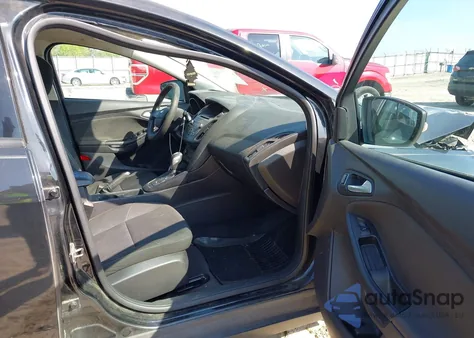 2015 Ford Focus Se from USA, damaged, VIN 1FADP3F20FL207640